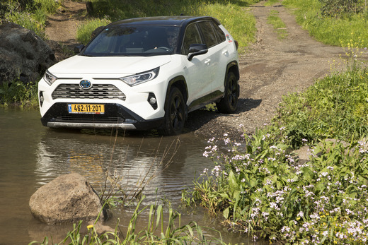 טויוטה ראב 4